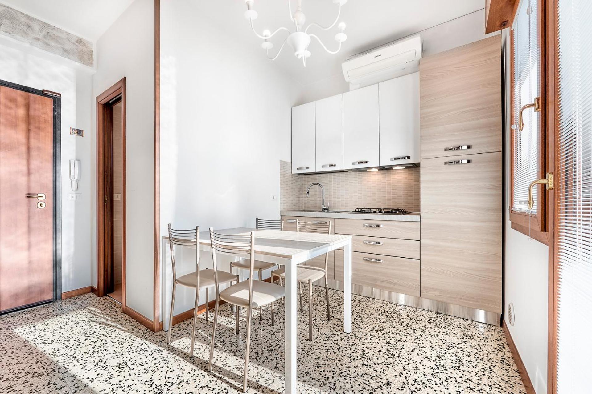 Happy House - Host Solution Appartamento