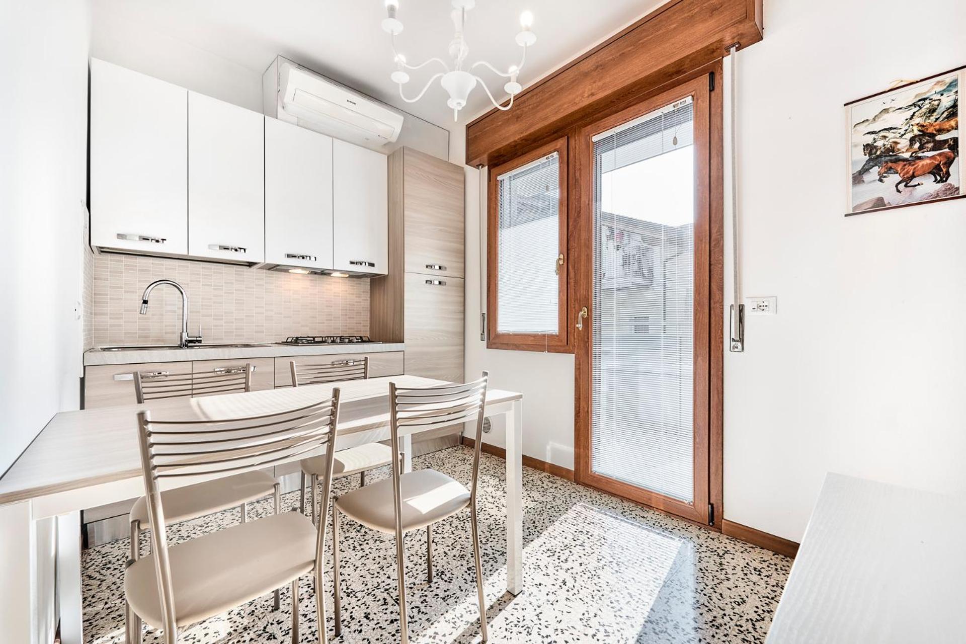 Happy House - Host Solution Appartamento *